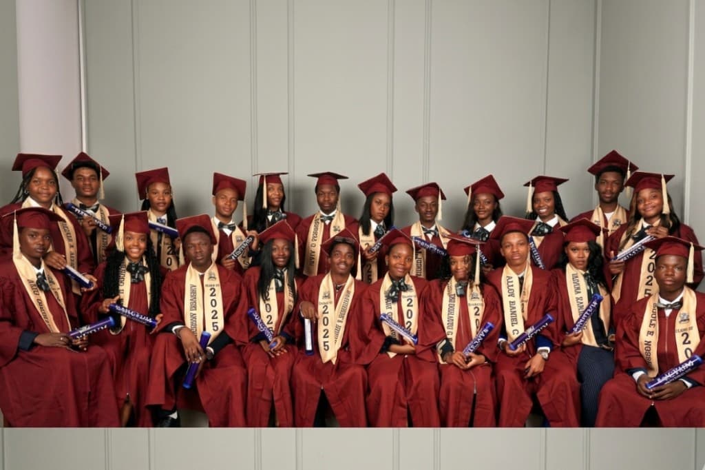 Sanctum Startup College Class of 2025 — The Luminaries graduation